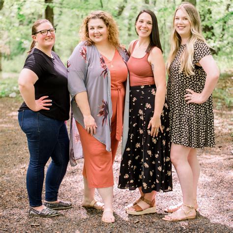 Symptoms of Body Dysmorphia - Reclaim Therapy