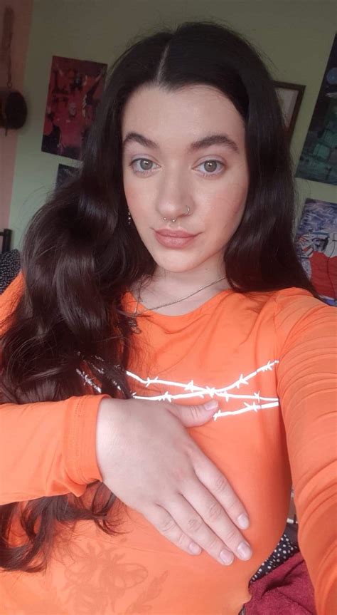 This top was a lil bit see through 🙊 | Scrolller