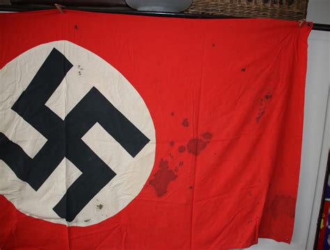 GOOD ORIGINAL WW2 GERMAN LARGE SIZE VEHICLE IDENTIFICATION FLAG SINGLE ...