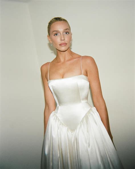 MagMe Bride: Outfiti koje je Alexandra Cooper nosila na vjenčanju su ultimativna inspiracija ...