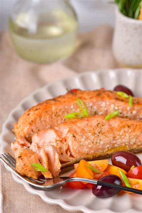 How Long To Bake Salmon At 350 Degrees - Recipes From A Pantry