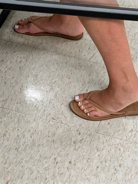 Sexy Stunning Candid Feet (Caught!) in Supermarket by xbates1990 on ...