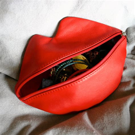 To Purse Your Lips German at Ernest Dale blog