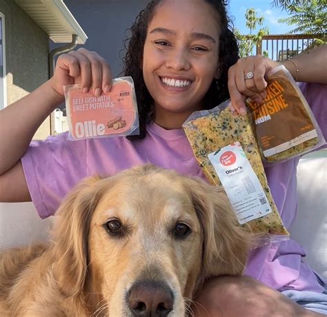 Nom Nom vs. The Farmer's Dog vs. Ollie: My Dog Reviewed All 3, But ...