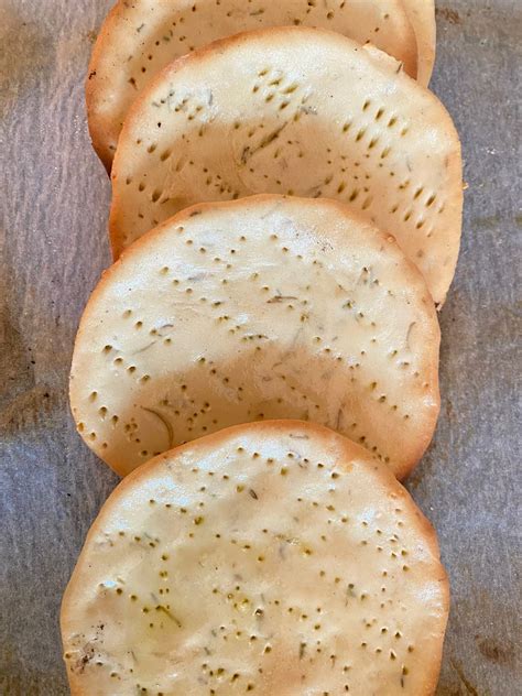 Easy Gluten Free Communion Bread Recipe (4 Ingredients)