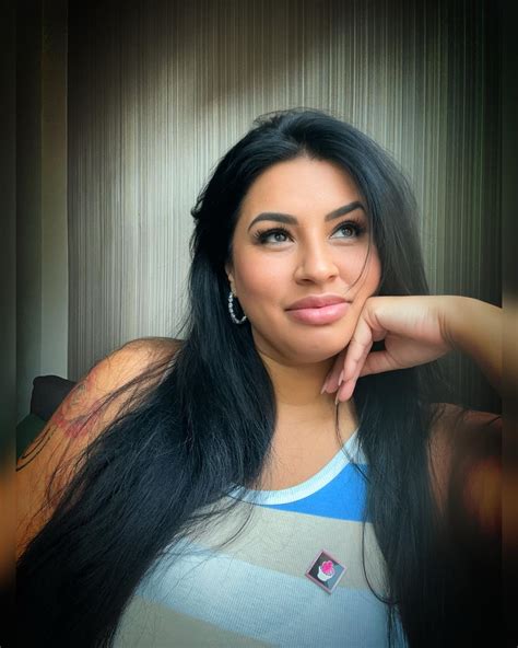 Sofia Rose Bio, Age, Career, Net Worth Height, Boyfriend,