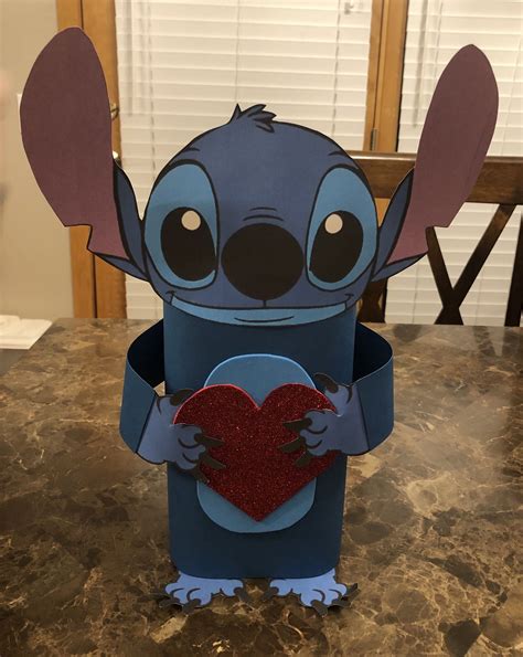 Stitch V-day box! ️ | Kids valentine boxes, Unique valentine box ideas ...
