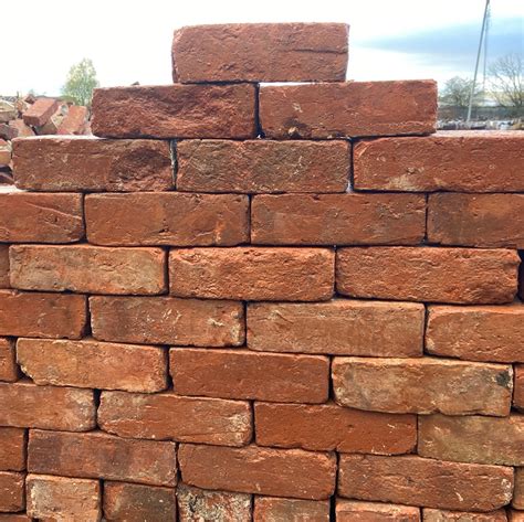 Leicester Handmade Bricks 238mm X 73mm (3 x 9 inch)