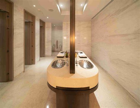 Modern Commercial Bathroom: 2025 Brilliant Innovations to Impress