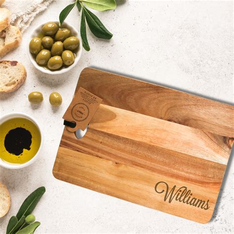 Acacia Small Cutting Board