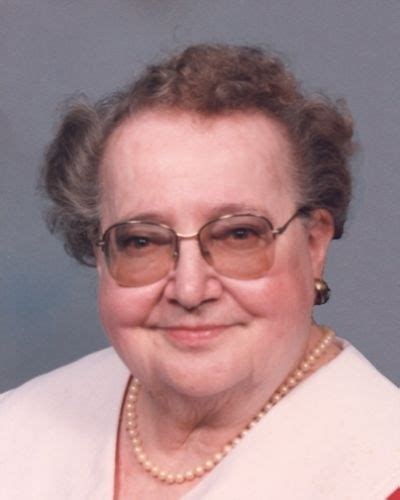 Candis Snyder Obituary (1921-10-25 - 2014-01-11) - Connellsville, PA ...