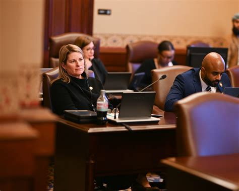 Deering: How Do Shell Bills Work in Illinois? - Regan Deering