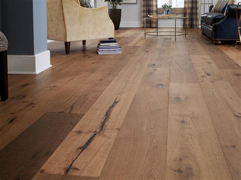 White Oak Wide Plank Wood Flooring - Apartments and Houses for Rent