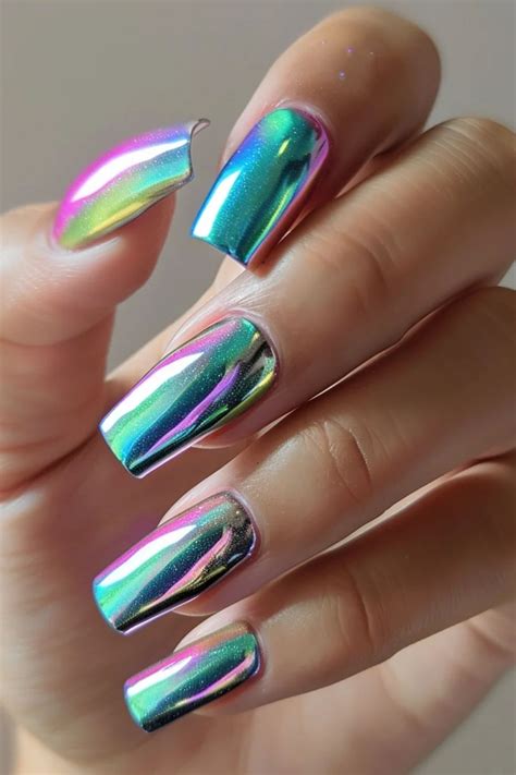 21 Dazzling Chrome Nail Designs To Make Your Nails Shine | Chrome nails ...