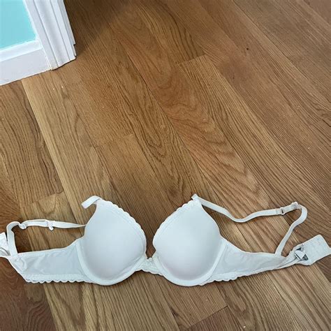 Aerie white push up bra size 32B only had a default... - Depop
