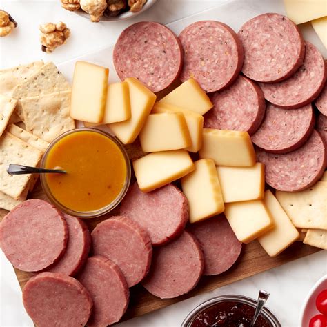 Sweet & Smoky Turkey Summer Sausage | Hickory Farms
