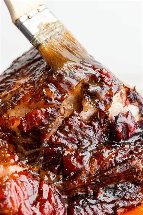 Brown Sugar Ham Glaze (5 Ingredients) - The Wooden Skillet