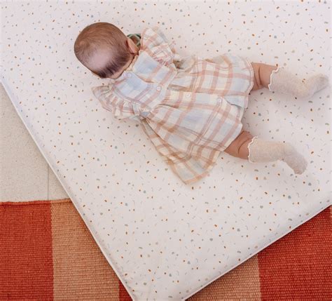 Baby Crawling: A Pediatric Physical Therapist's Tips