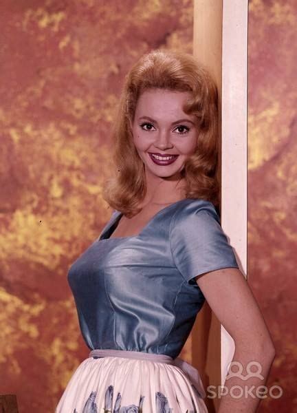 Jeannine Riley-the 1st Billie Jo Bradley | Fashion photo, Vintage ...