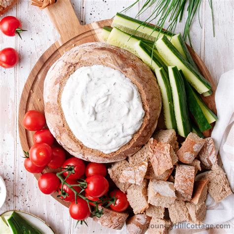 Rye Bread Dip {Easy 20 Min Recipe}