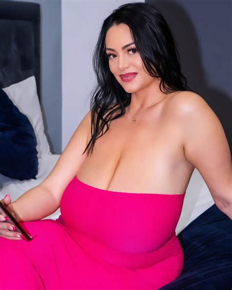 Klara Devine (@bklara_11) • Instagram photos and videos