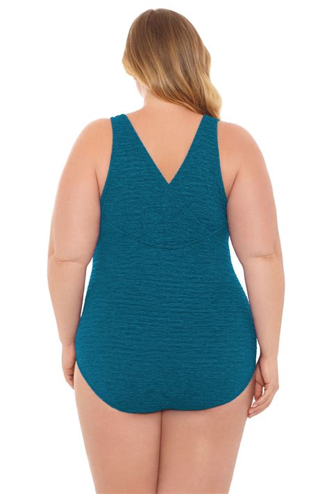 Penbrooke Krinkle Plus Size Chlorine Resistant Cross Back One Piece Sw ...
