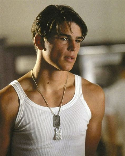 Velvey 💸🪞🪄 on Instagram: “Josh Hartnett as Danny in ‘Pearl Harbor ...