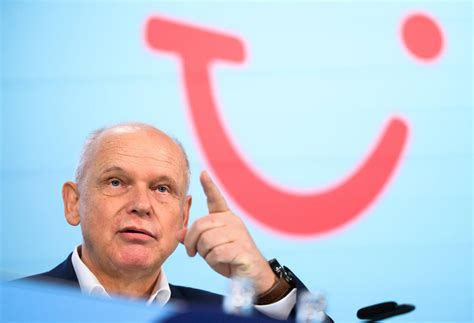 TUI ejecuta cambios en su cúpula y refuerza el peso de su CEO, Sebastian Ebel - Forbes España