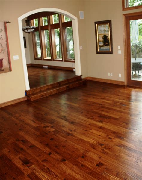 Hand Scraped Hardwood Flooring - Flooring Site