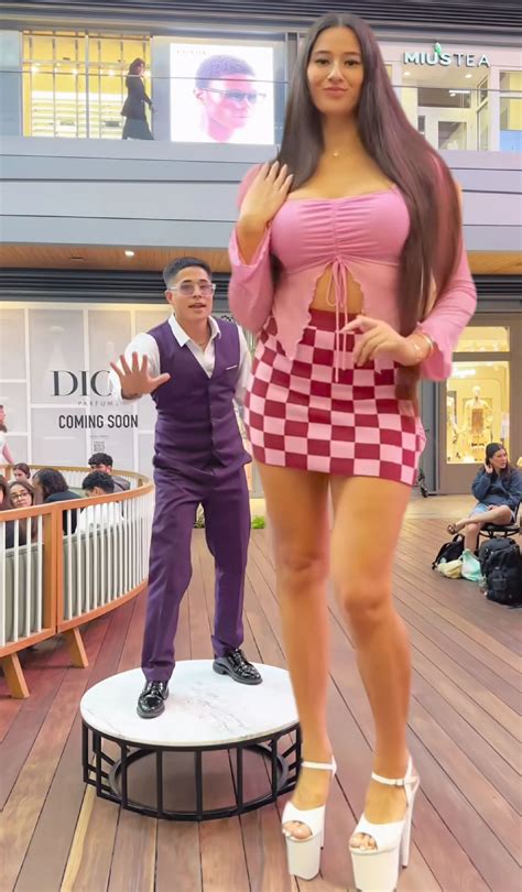 Tall Marie Temara by Giganta15 on DeviantArt