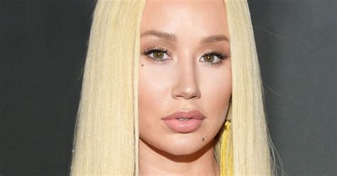 Iggy Azalea Deletes Instagram After Nude GQ Photo Leak