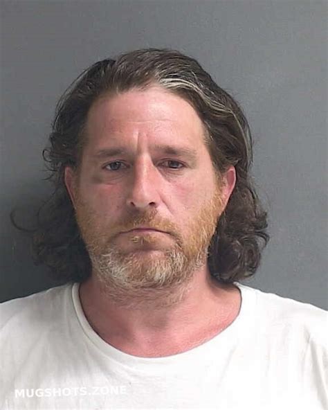 OUELLETTE JASON R 10/14/2022 - Volusia County Mugshots Zone
