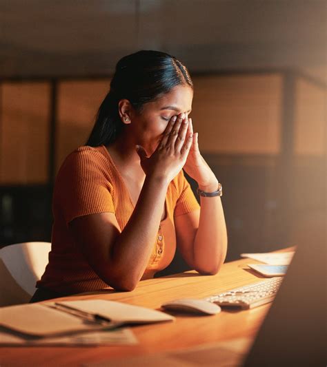 Can Stress Cause A Miscarriage? OB-GYNs Explain Stress & Pregnancy