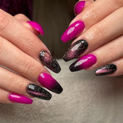 20 Hot Pink Nails - Sweet Money Bee