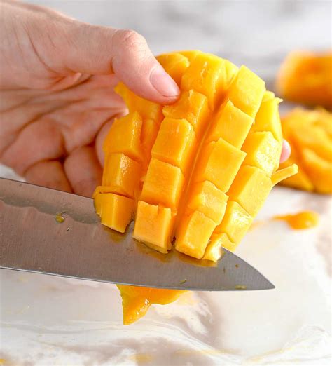 How To Cut Mango - Chefjar