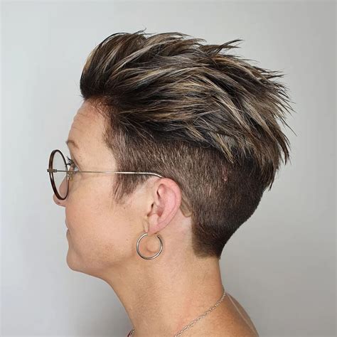 30 Fresh Undercut Pixie Cuts to Rock in 2025 - Hair Adviser | Pixie cut ...