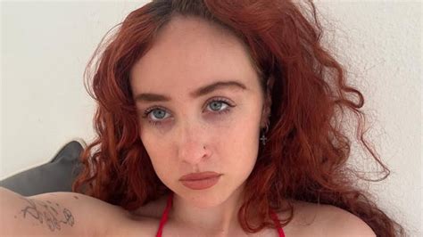 Who Is Chappell Roan? Real Name, Subway Song Meaning And Why Is She An ...