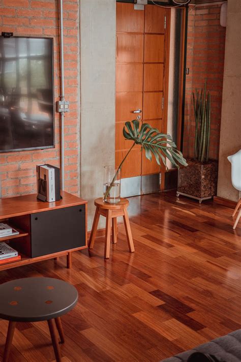 Our Services | Teak & Hardwood Floors