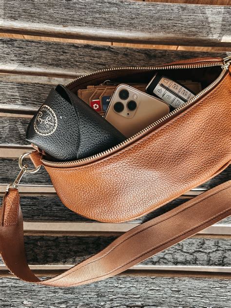 Quince Review: Italian Pebbled Leather Sling Bag - Ten Key Pieces