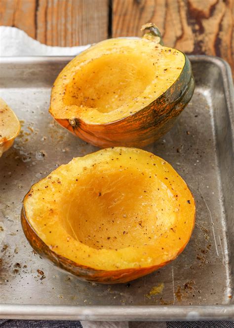 How to Roast Acorn Squash - Vegetable Recipes