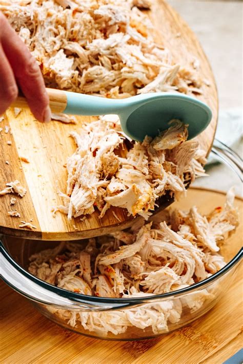 Crockpot Shredded Chicken for Meal Prep - Lauren's Latest