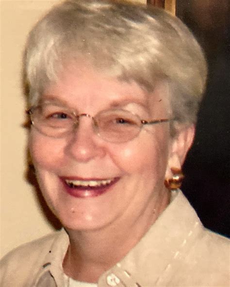 Carol Smith Sawyer Obituary 2022 - Rose & Graham Funeral Home