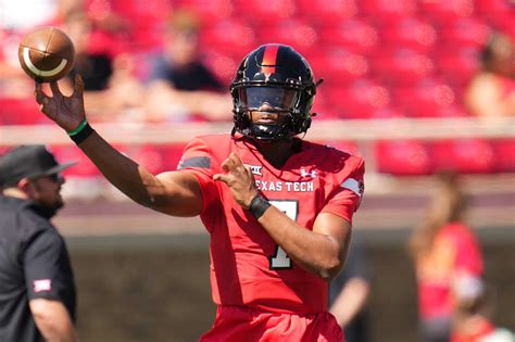 College football signing day: Texas Tech transfer leads UH class