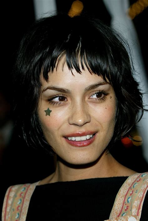 Shannyn Sossamon Pictures