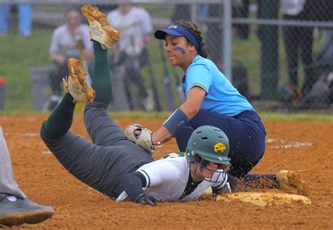 Wilde Lake vs River Hill softball | PHOTOS - Baltimore Sun