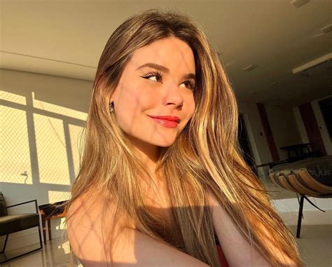 Luara Fonseca Live Stream Video and Photos 12/01/2022 • CelebMafia