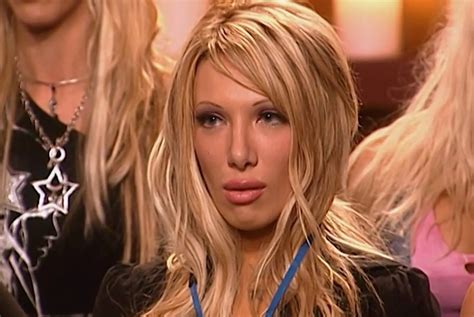 24 Mind-blowing Facts About Daisy De La Hoya - Facts.net