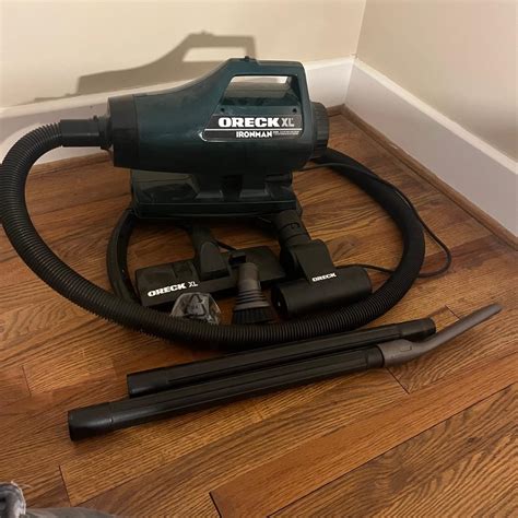 Oreck XL Ironman Canister Vacuum (B1-MG) | EstateSales.org