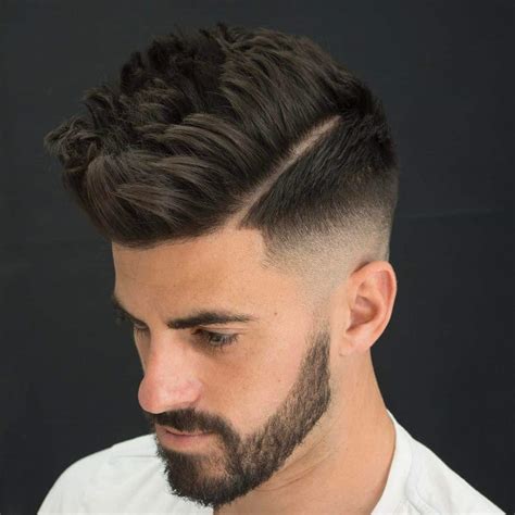 Cortes de pelo para hombres con barba [2023]