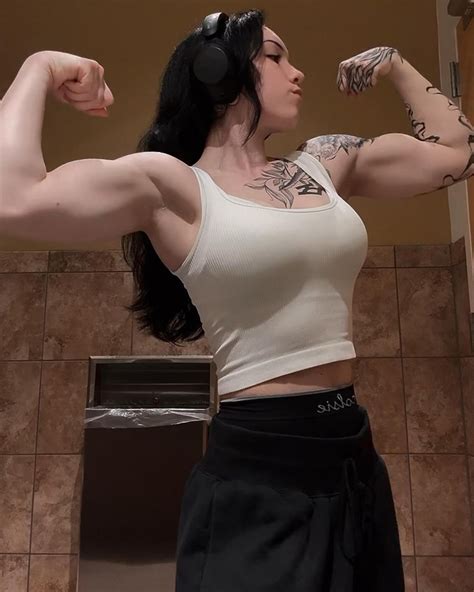 Amber (amberthevalkyrie)